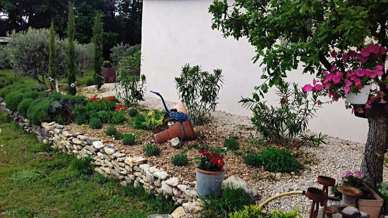 Lapauline Fr5bzeva La Motte-d'Aigues